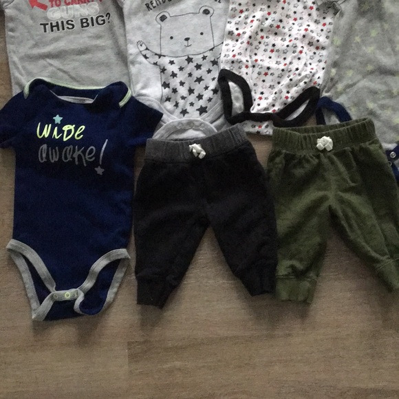 Onesies and pants bundle - Picture 3 of 5